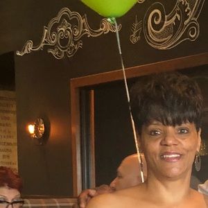 Meet your Posher, Alyce